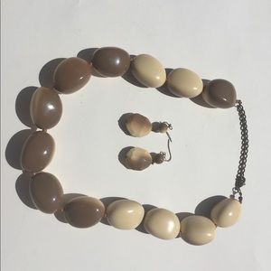 23” Dillard’s Brown Cream Chucky Bead Necklace